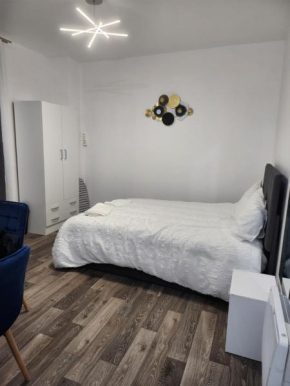 Studio proche Paris
